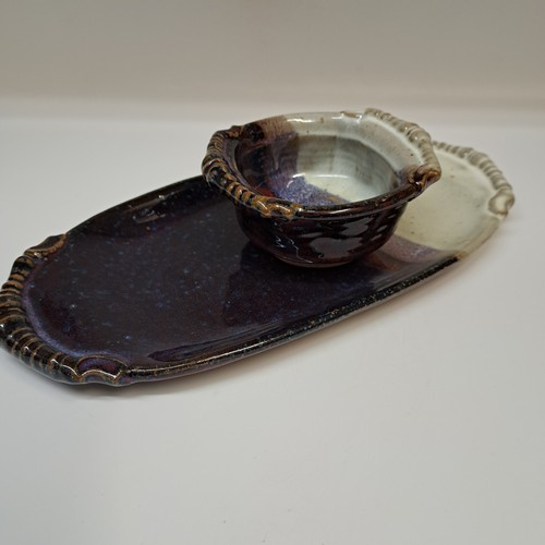 #260249 Chip & Dip Personal Size CreamyWhite & Dark Blue 12x6 $18 at Hunter Wolff Gallery